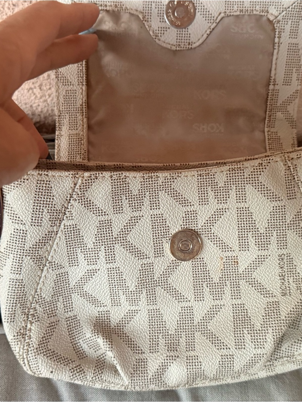 Michael Kors Beige Signature Logo Crossbody Bag mini bag - Picture 7 of 13